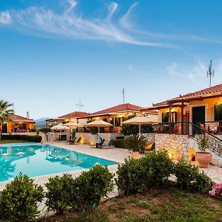 Dukes Poolside Houses Paralio Astros Exterior photo