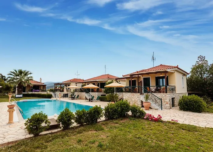 Dukes Poolside Houses