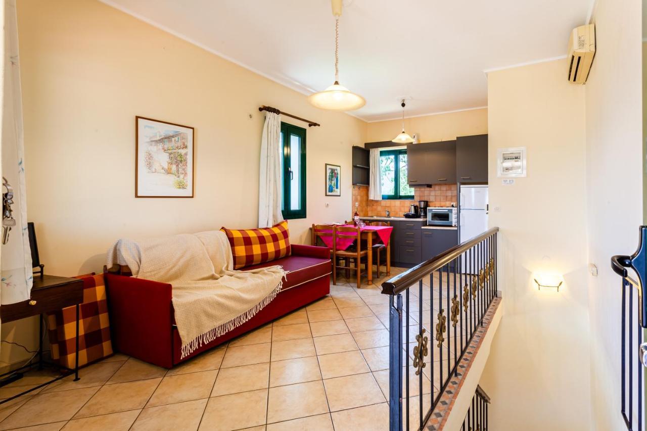 Apartament Dukes Poolside Parálion Ástros